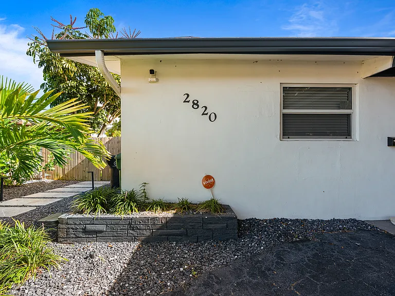 2820 SW 4th St — Photo 44