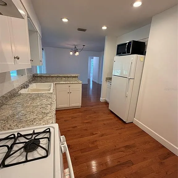 207 E Halifax Ave — Photo 18