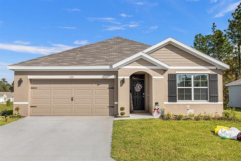 235 Hickory Course Trce