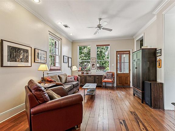 5th image of 821 N Rendon St