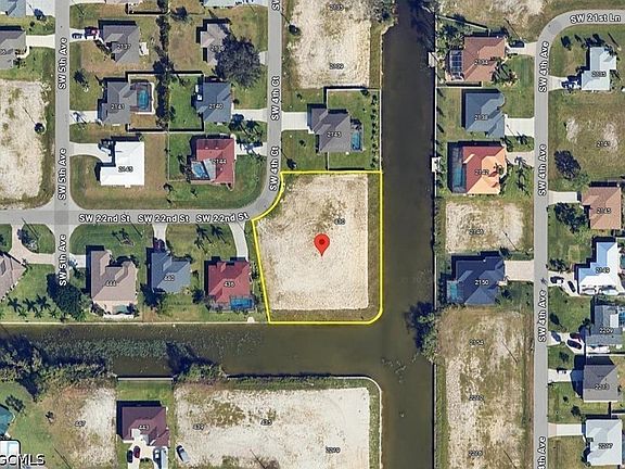 4th image of 432 SW 22nd St
