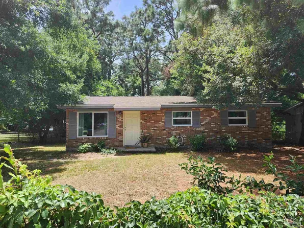 2021 Lansing Dr, Pensacola, FL 32504