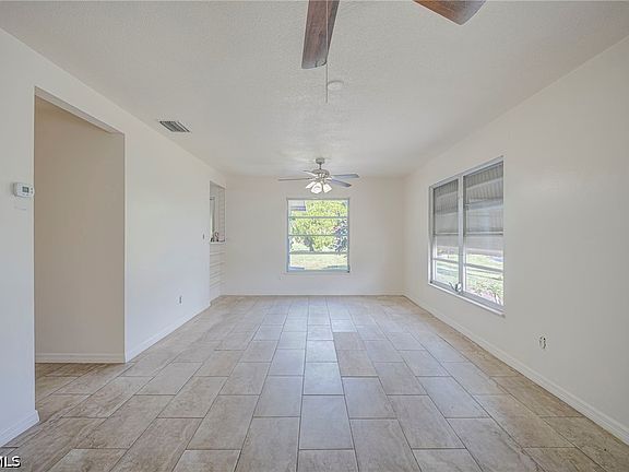 4th image of 63 Tangelo Ct