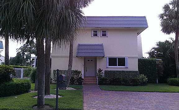 2nd image of 1138 Russell Drive #1138