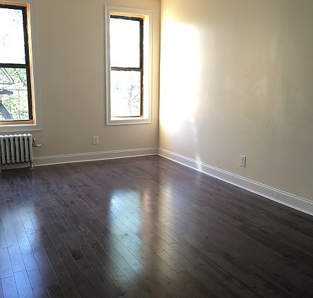 3rd image of 184 Clarkson Ave APT 5F
