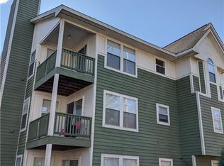 979 Stewarts Creek Dr APT 15, Fayetteville, NC 28314