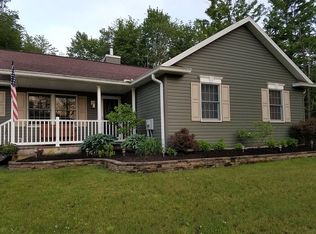 2485 Hillborn Rd, Erie, PA 16509