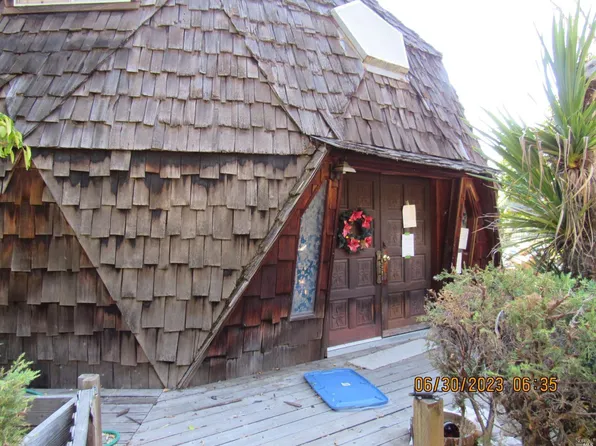 1979 Ridge Road, Ukiah, CA 95482