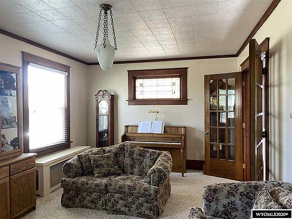 4th image of 1001 Park Dr