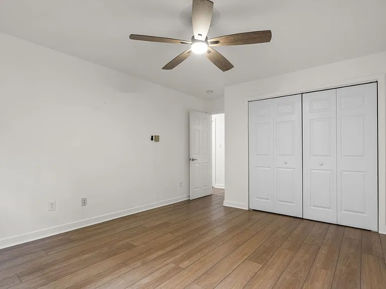 3334 Spring Ln #B42 — Photo 15
