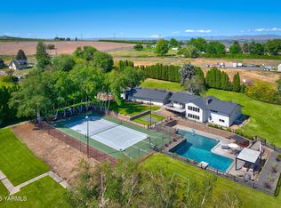 1953 Crusher Canyon Rd, Selah, WA 98942