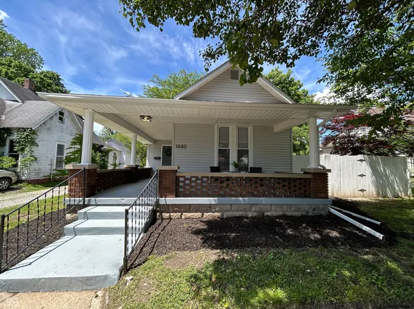 1440 Sycamore St, Columbus, IN 47201