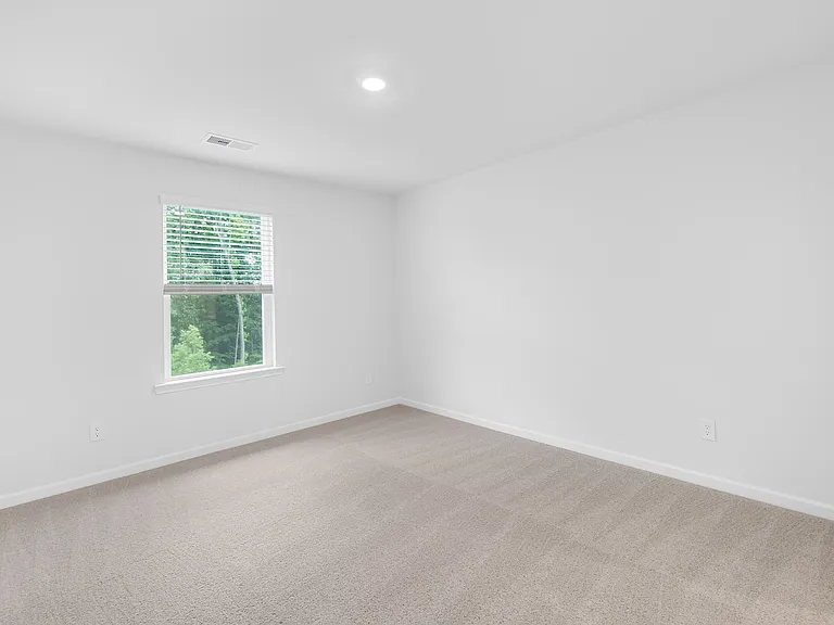 5150 Hyrule Dr — Photo 10