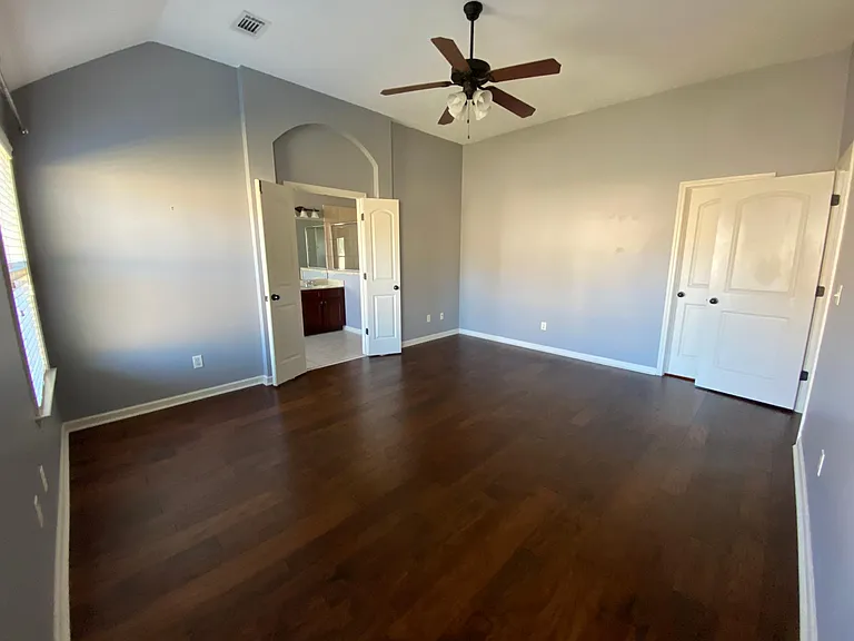 9761 Silver Bell Ct — Photo 20