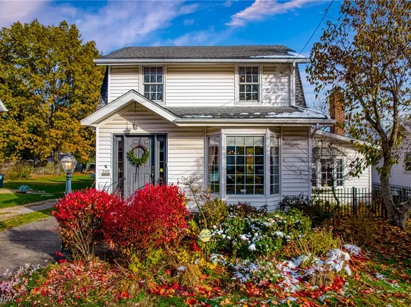 705 Damon St, Akron, OH 44310