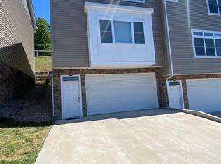 209 Pasture Ln, Morgantown, WV 26508
