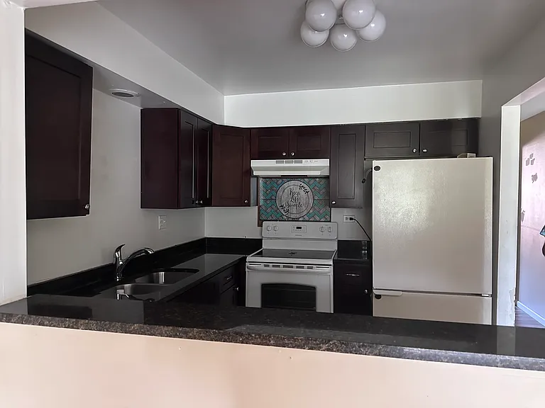 1555 N Winslowe Dr #1A — Photo 6