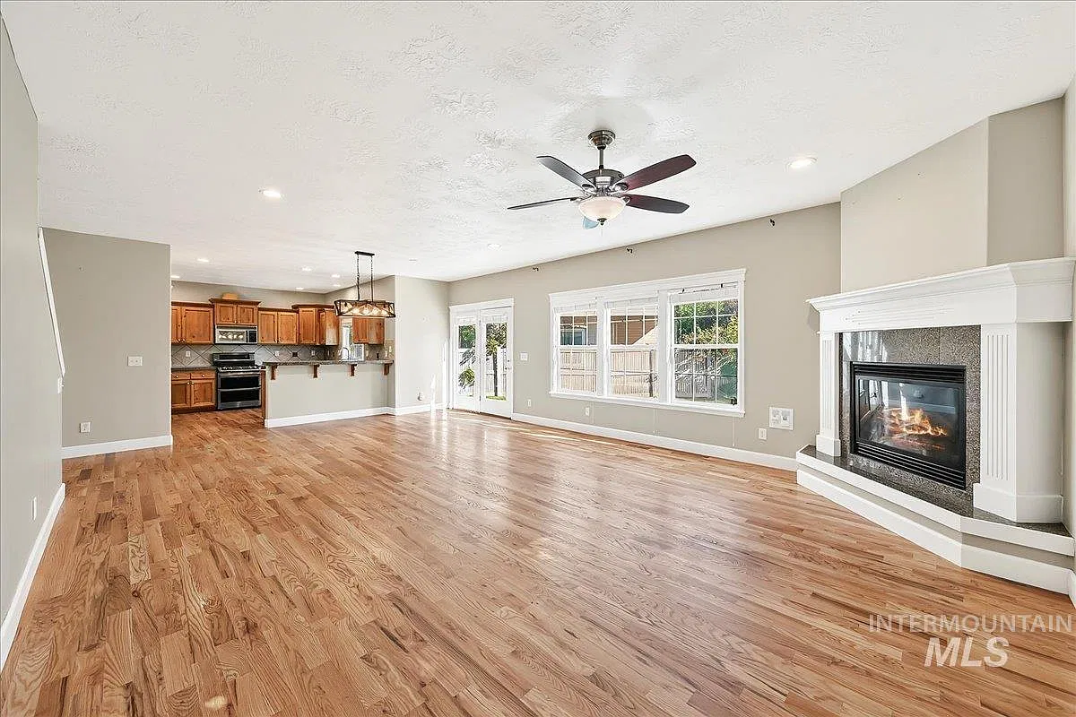 1210 West Cobblefield Court - 1 — Photo 3