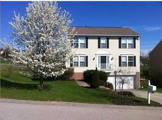 901 Castlegate Cir, Greensburg, PA 15601