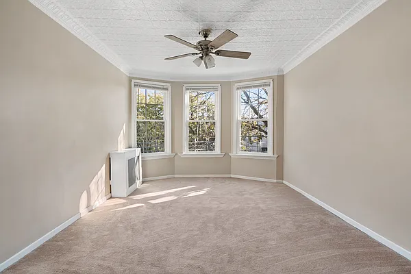 Rented by Compass | media 12