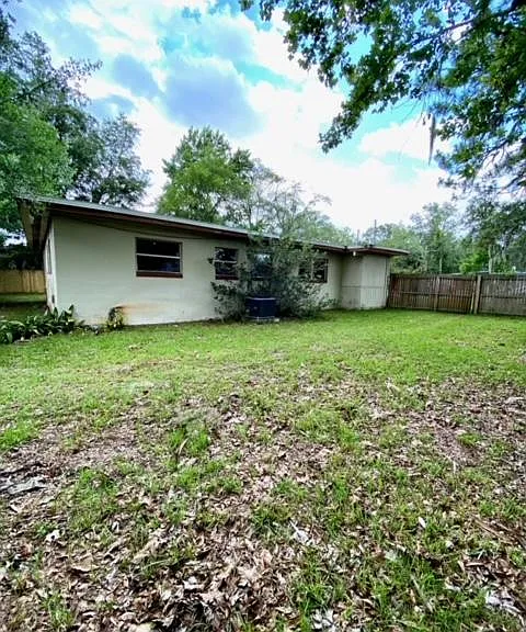 8151 La Marne Dr — Photo 18