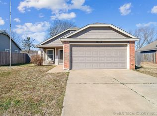 12304 S 270th East Ave, Coweta, OK 74429