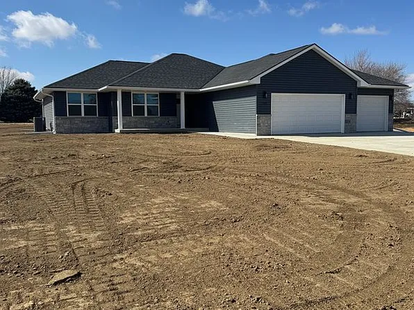 508 Maple St, Laurel, NE 68745