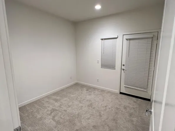 28319 Harvest Gold Ct, Menifee, CA 92584