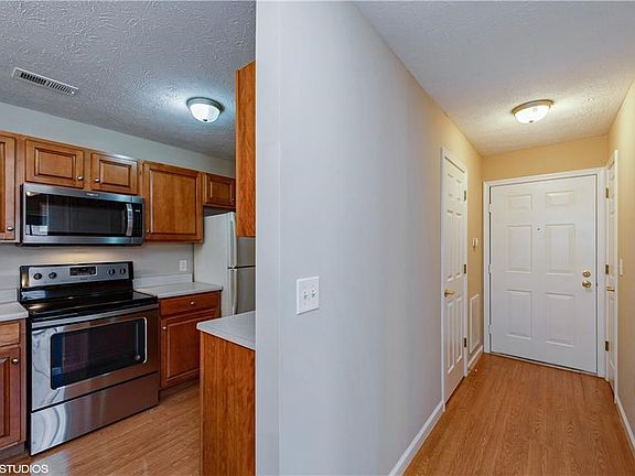 2nd image of 8921 Hunters Creek Dr APT 101