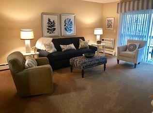 309 Greenwich Ave APT C115, Warwick, RI 02886