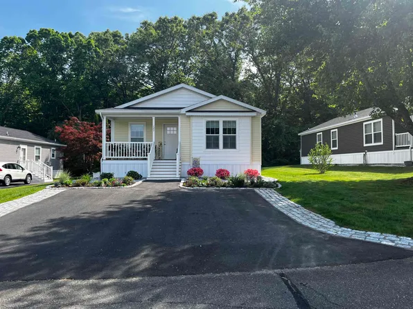 17 Cheryl Drive, Concord, NH 03303