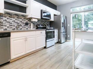 11592 SW Graven St, Portland, OR 97224