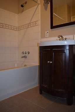 4th image of 2112 James Dr