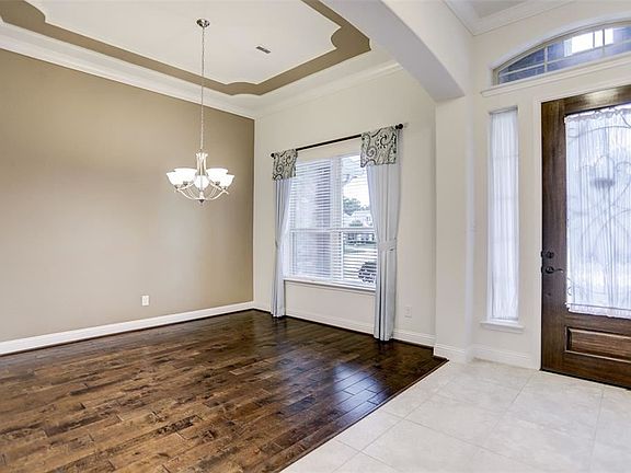 4th image of 25206 Forest Lake Cir