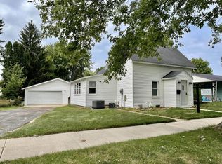 747 N Walnut St, Reedsburg, WI 53959