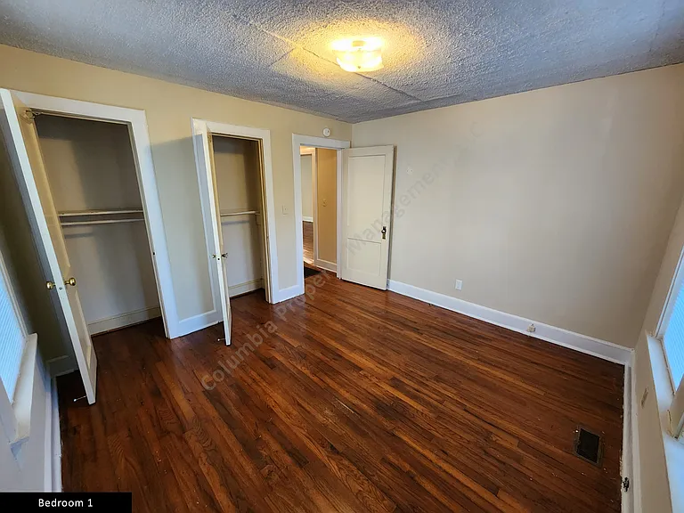 1419 McArthur Ave — Photo 14
