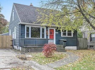 2714 Rochester Rd, Royal Oak, MI 48073