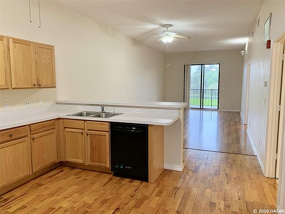 4th image of 3951 NW 48th Ter Ste 305