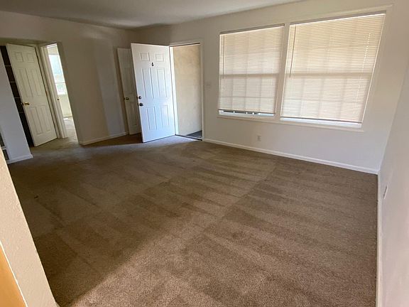 4th image of 14826 Union Ave