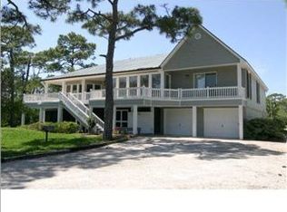 1468 Blueberry Rd, Eastpoint, FL 32328