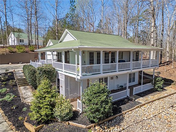 2nd image of 204 Riverlake Rd