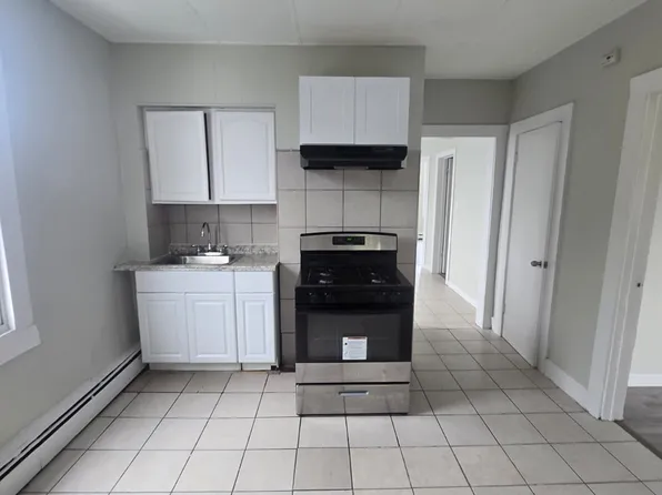 42 Doremus St, Paterson, NJ