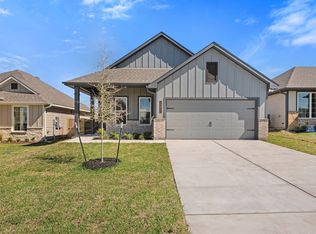 10631 Burgundy Berry Way, College Station, TX 77845
