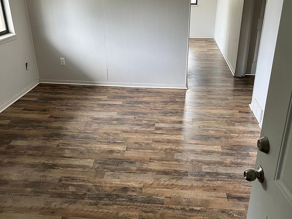 1st image of 24 W Shadbolt St #37