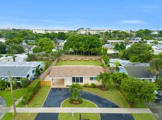 245 SW 3rd St, Boca Raton, FL 33432