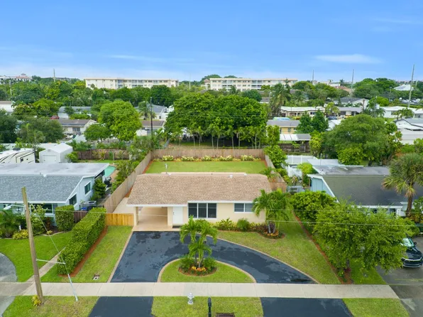 245 SW 3rd Street, Boca Raton, FL 33432