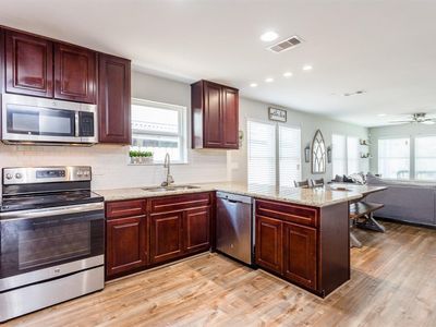 6939 Avenue N, Houston, TX, 77011