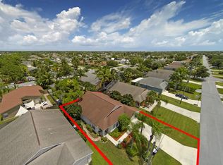 6441 Lauderdale St, Jupiter, FL 33458