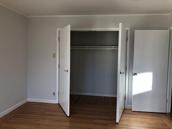 5th image of 1030 Silliman St