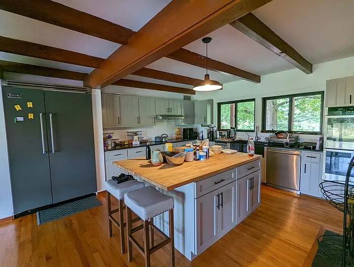 10621 Rougemont Rd — Photo 15